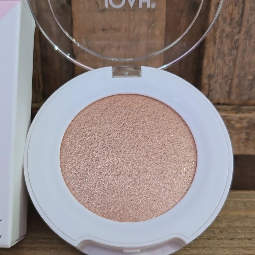 NIB JOAH Crystal Glow Jelly Bomb Highlighter